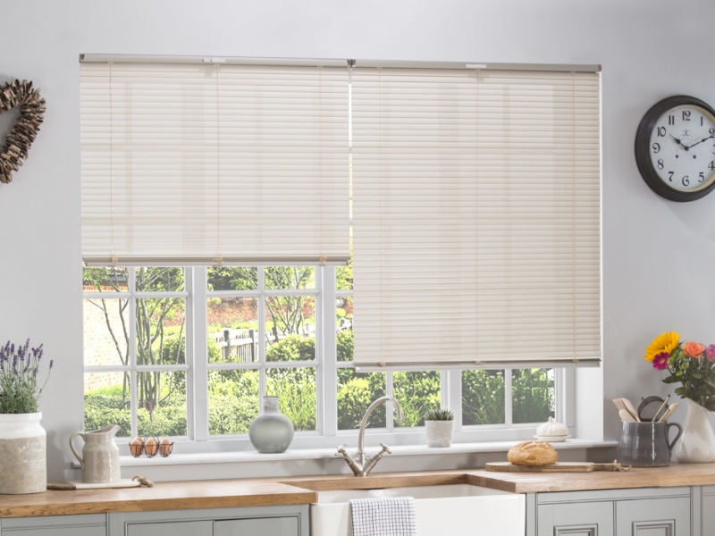 Venetian Blinds Installation