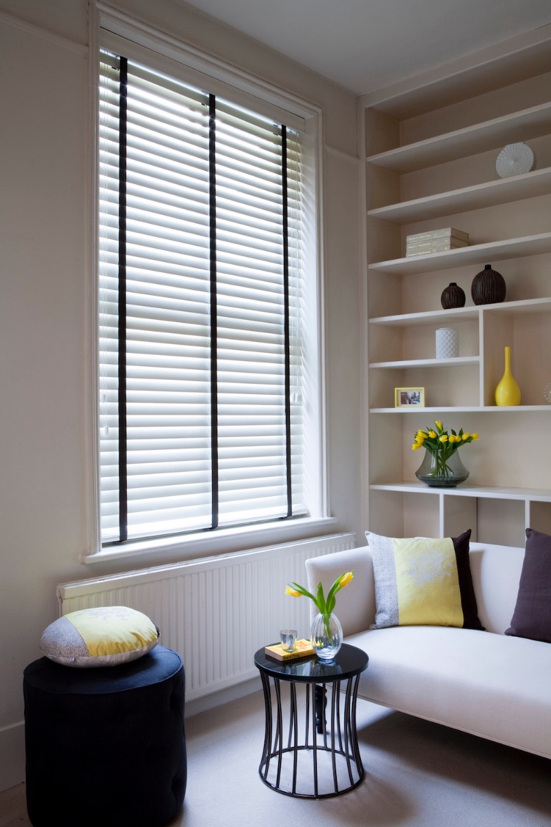 Venetian blinds for windows