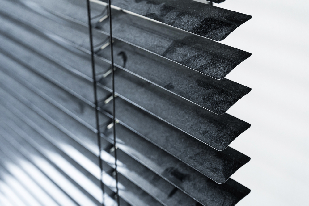 Clean Venetian Blinds